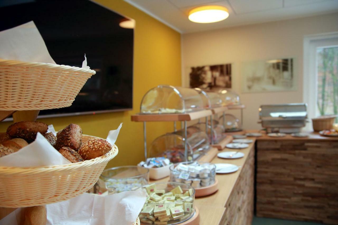 Hotel Gruenwalde ハレ エクステリア 写真